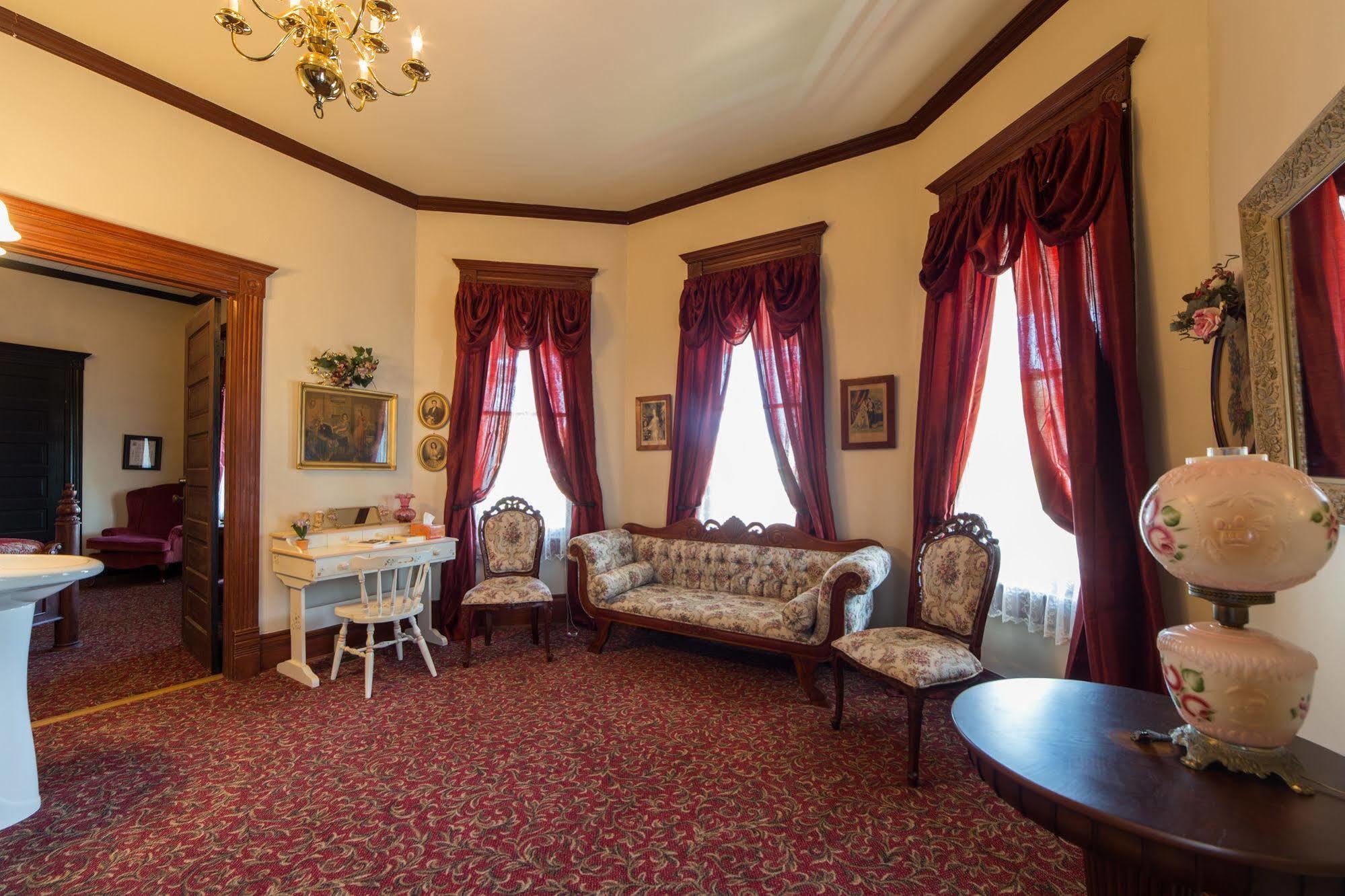 Grand Victorian Inn (Adults Only) Park City Esterno foto